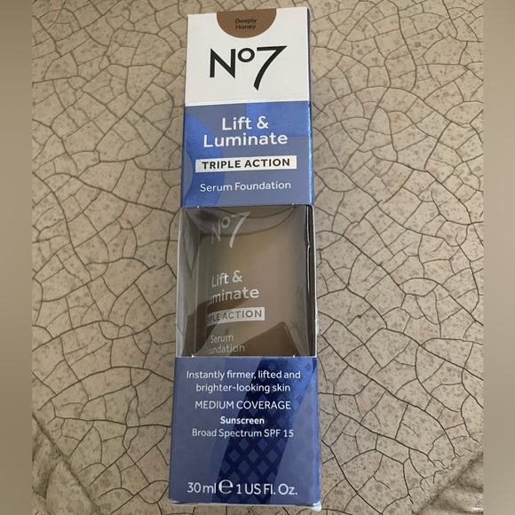 BNWT No7 Lift & Laminate Triple Action Serum Foundation - Picture 6 of 14
